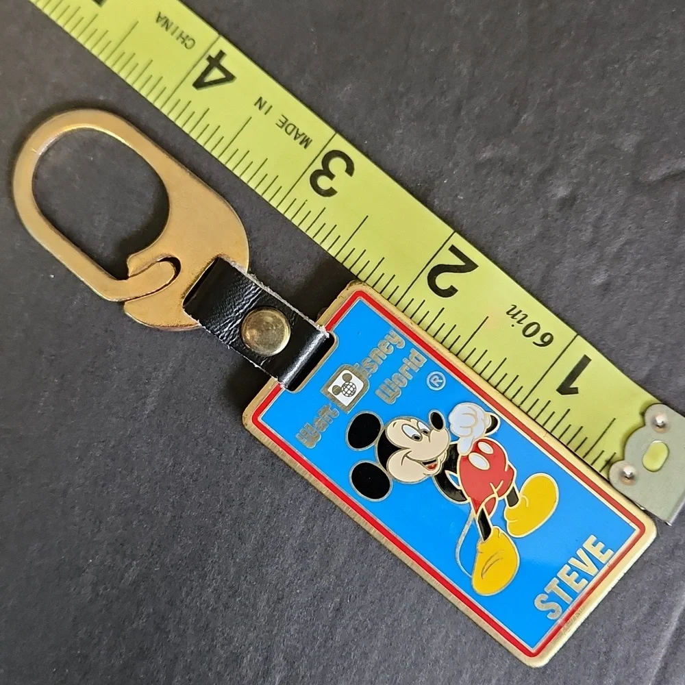 STEVE Walt Disney World Mickey Mouse Keychain, VTG 1980s